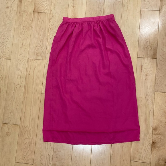 Saks Fifth Avenue pink skirt - Picture 2 of 4
